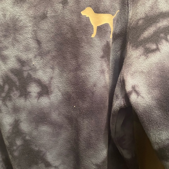 🐾3for$15🐾VS PINK Sweater - Picture 5 of 5